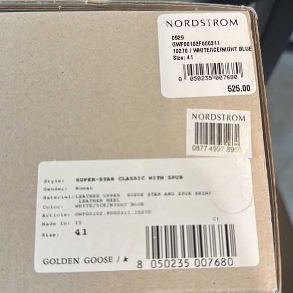 Golden Goose size 41 Superstars - Picture 4 of 4